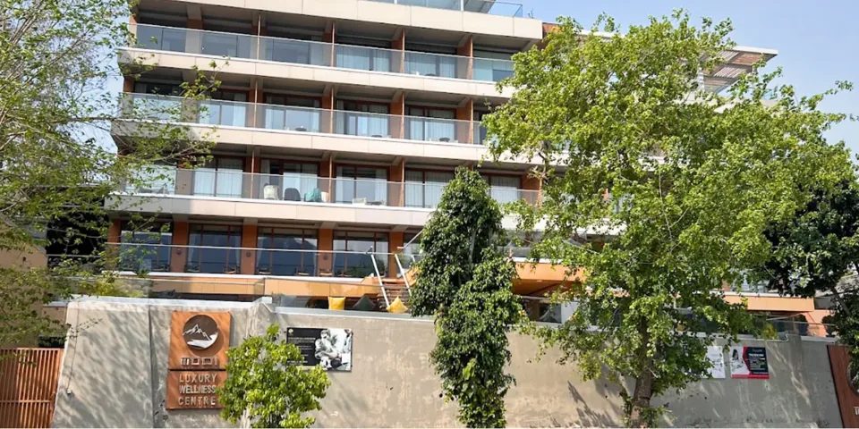 Modi Yoga Retreat — retreat building and landscaped grounds
